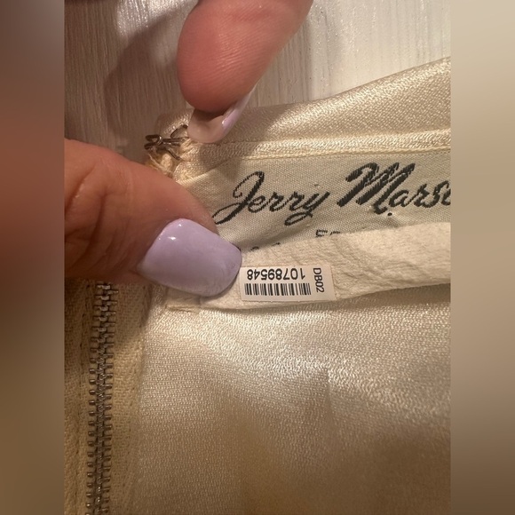 Vintage Jerry Marsch for Mardi Gras Yellow Maxi Dress 1970s Snowflake Print Gown - Picture 13 of 14